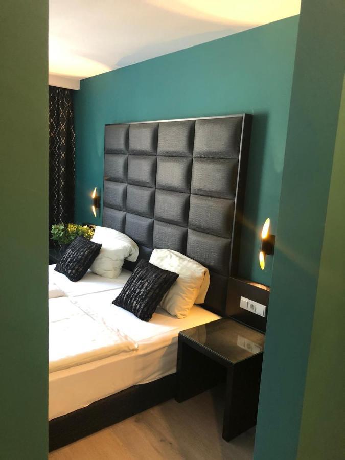 Hotel Athen Kelsterbach Frankfurt Airport Exteriör bild