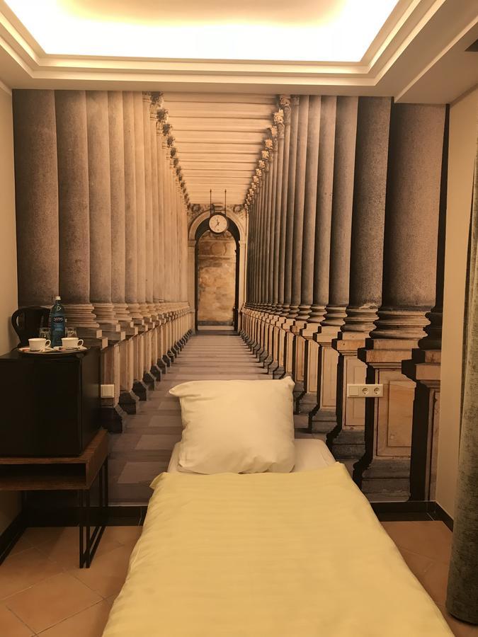 Hotel Athen Kelsterbach Frankfurt Airport Exteriör bild